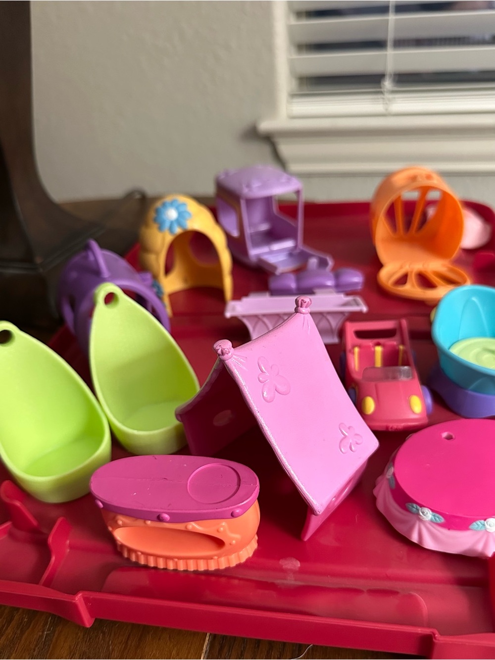 Littlest Pet Shop accessories 15 pieces